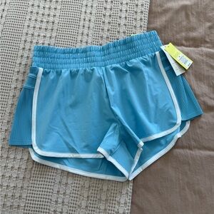 NEW All in Motion Light Blue Women's Mid-Rise Shorts Size M